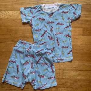 90s and Y2K baby clothes. 4T from smoke free pet free household.